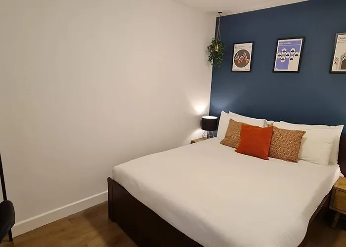 The Lyric Apartment In The Northern Quarter - Rest&Recharge In Manchester
